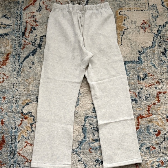 Essentials Fear Of God Relaxed Sweatpants Light Oatmeal Size S - Picture 6 of 6
